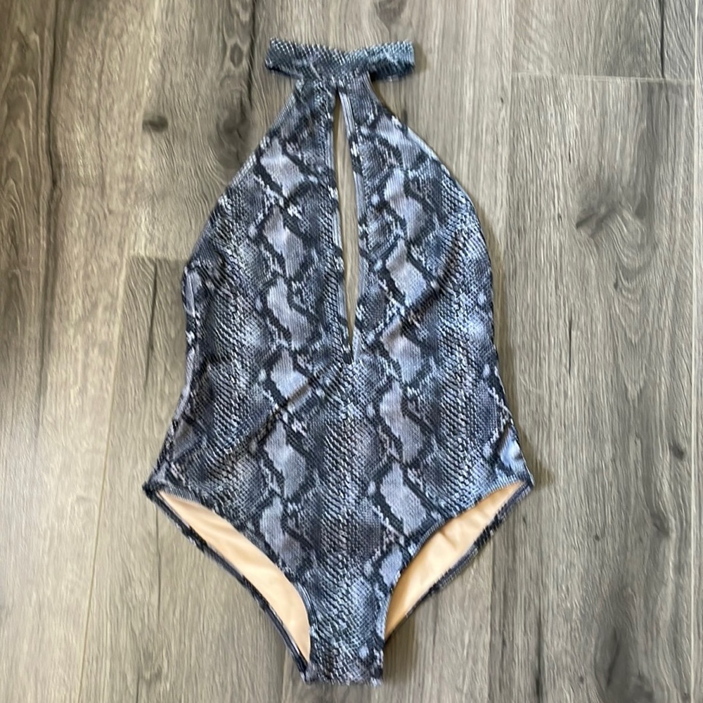 Fredericks of Hollywood Summer Swim bathing suit Stylish Chic HOT Flirty Sexy